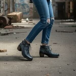 "PIKOLINOS" Women's Lace Up Ankle Boot Chunky 2" Heel  SZ 37 (7)  Soft Leather